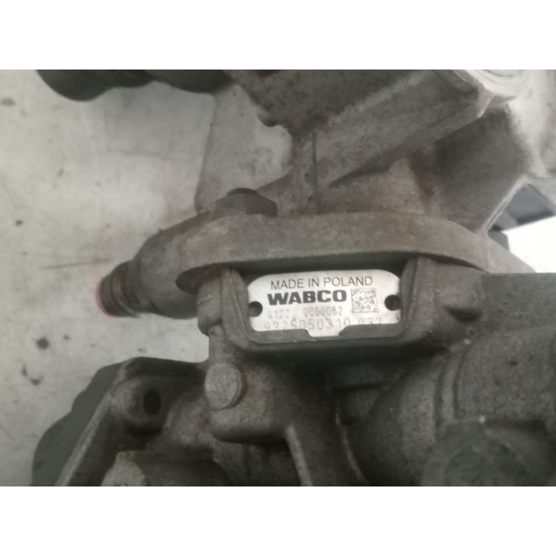 Recambio de valvula aire para iveco stralis (as) 12.9 diesel referencia OEM IAM 4324260310 9325050310 0347050310 5