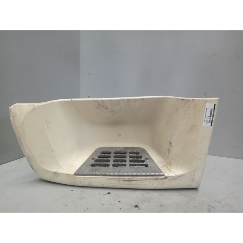 Recambio de peldaño izquierdo para daf serie xf105.xxx 12.9 diesel referencia OEM IAM   