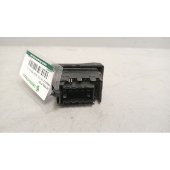 Recambio de interruptor para renault hr xxx.18/26 premium 01  11.1 diesel referencia OEM IAM 5010306638  