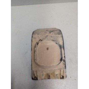 Recambio de soporte para iveco eurocargo referencia OEM IAM 8142988 SOPORTE PELDAÑO IZQUIERDO 