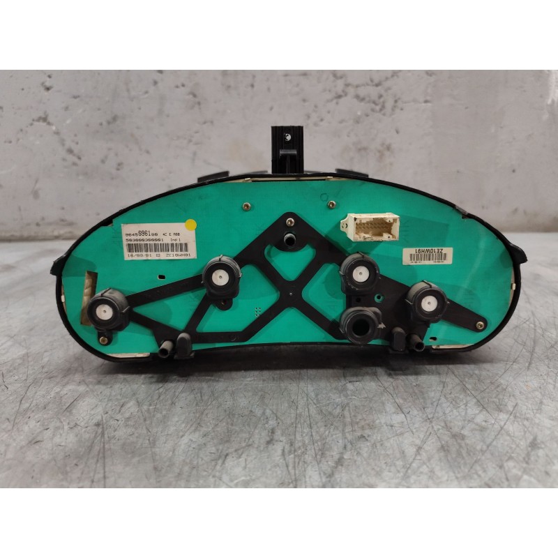 Recambio de cuadro instrumentos para peugeot 206 4-trg. xt referencia OEM IAM 503000300001 - Blanco 2