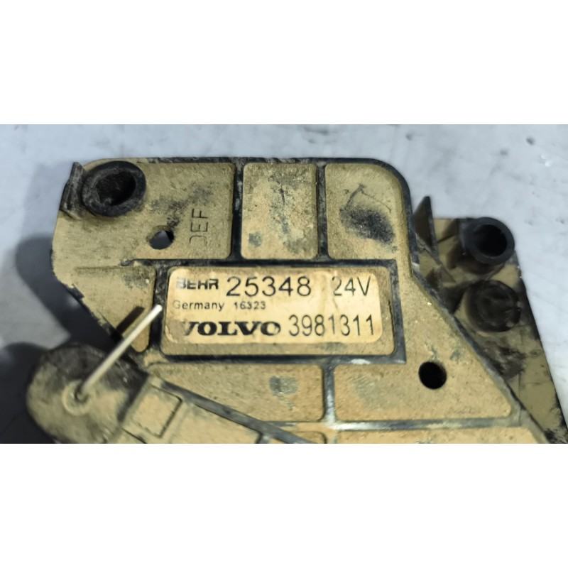 Recambio de mando calefaccion / aire acondicionado para volvo fh 12 asta 2001 e2 / e3 12.1 diesel (d12d380) referencia OEM IAM 8 - Blanco 2