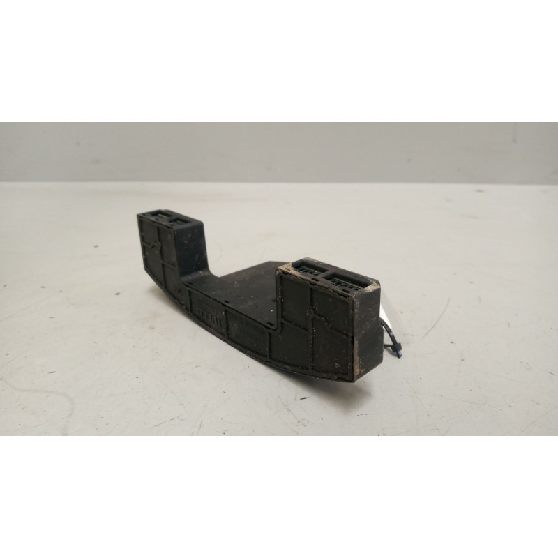 Recambio de modulo electronico para iveco stralis (ad/at) fg at y / p 6x2 larga distancia referencia OEM IAM 41221141 - Blanco 2