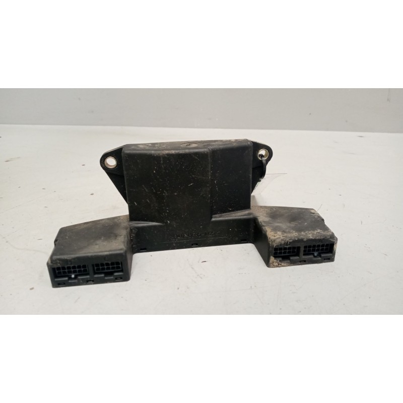 Recambio de modulo electronico para iveco stralis (ad/at) fg at y / p 6x2 larga distancia referencia OEM IAM 41221141 - Blanco 3