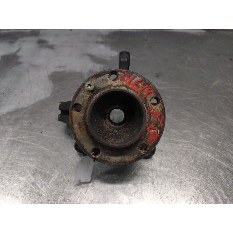 Recambio de mangueta delantera izquierda para renault master ii ph. 2 doka/pr. fgst 2.5 diesel referencia OEM IAM   