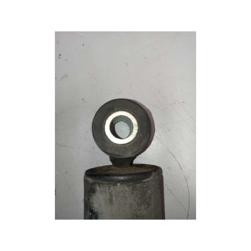 Recambio de amortiguador trasero para iveco daily caja abierta / volquete 35 - c 17 caja abierta referencia OEM IAM 504043718 90 - Blanco 4