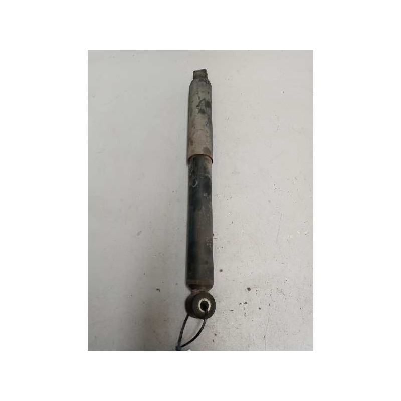 Recambio de amortiguador trasero para iveco daily caja abierta / volquete 35 - c 17 caja abierta referencia OEM IAM 504043718 90 - Blanco