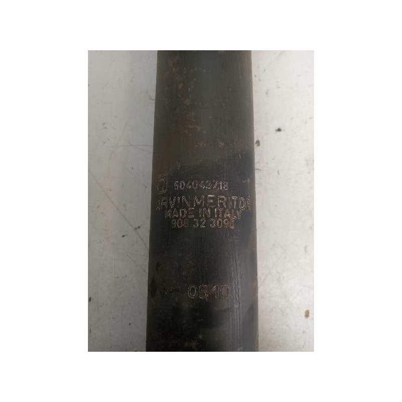 Recambio de amortiguador trasero para iveco daily caja abierta / volquete 35 - c 17 caja abierta referencia OEM IAM 504043718 90 - Blanco 3