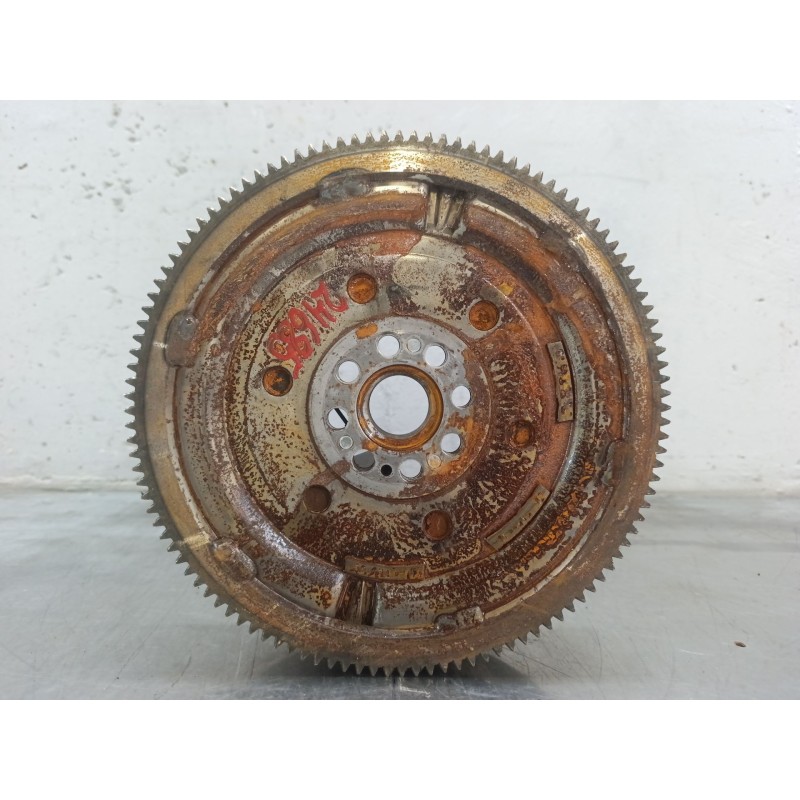 Recambio de volante motor para mazda 3 (bl) 2.2 mzr cd (bl10) referencia OEM IAM R2A116610B  