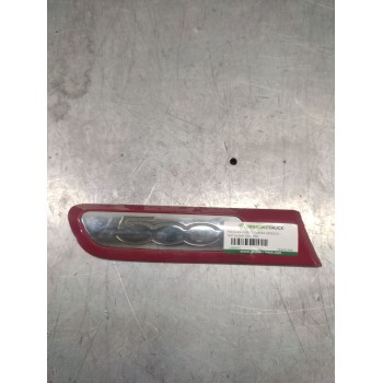 MOLDURA PUERTA TRASERA DERECHA 735431948 