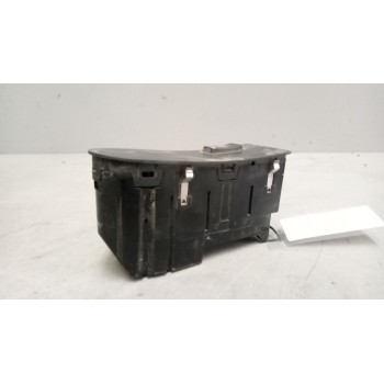 Recambio de mando elevalunas delantero derecho para man tg - a 18.xxx 12.8 diesel referencia OEM IAM 81258067030  