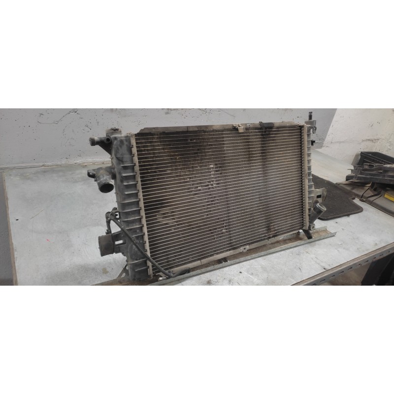 Recambio de radiador agua para opel astra h ber. cosmo referencia OEM IAM 13128925 2