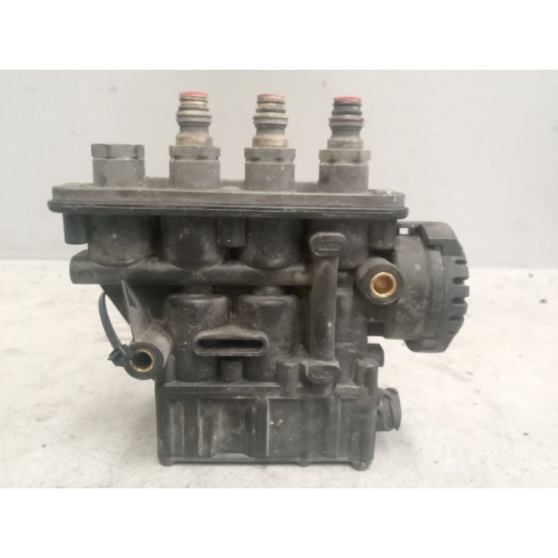 Recambio de valvula aire para renault magnum ab diesel referencia OEM IAM 21083660  K019821 - Blanco 4