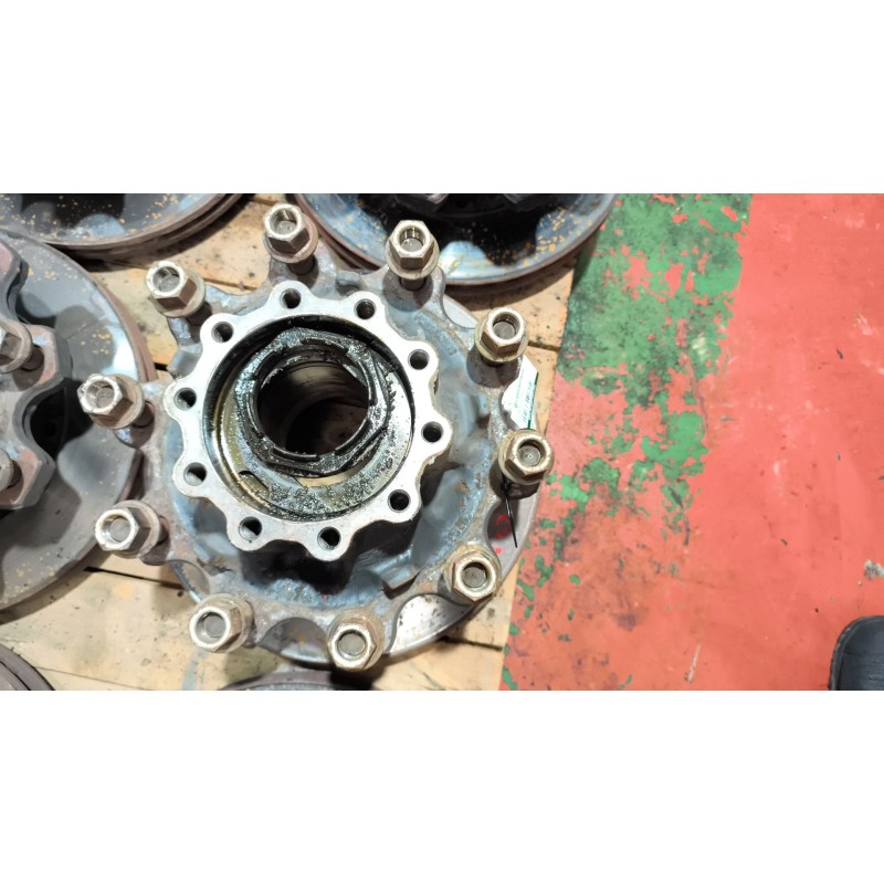 Recambio de buje trasero izquierdo para daf serie xf105.xxx 12.9 diesel referencia OEM IAM 1657637  