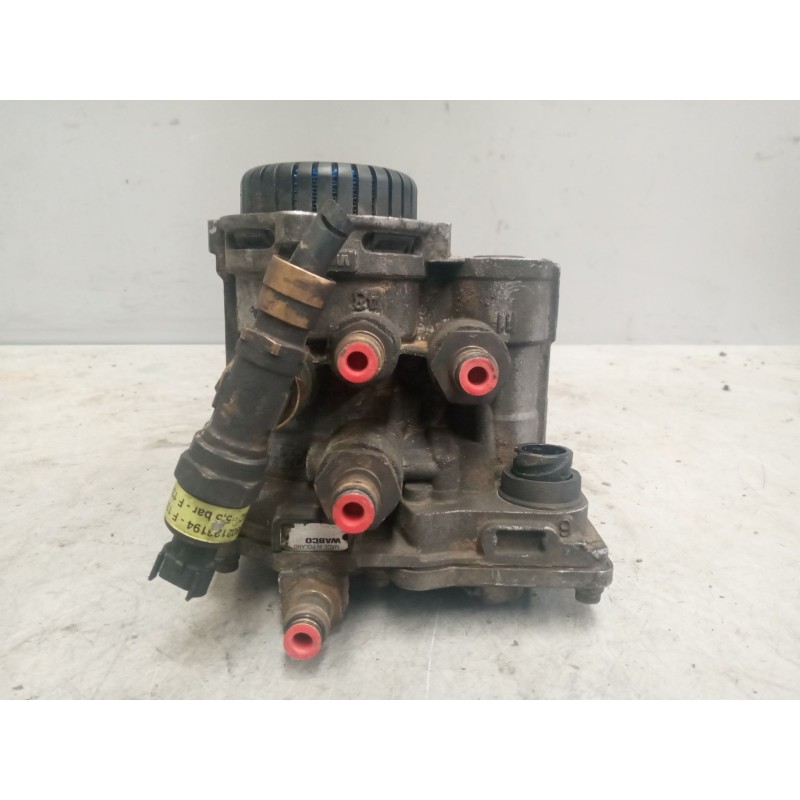 Recambio de valvula aire para iveco stralis (as) 12.9 diesel referencia OEM IAM 4802040020 VALVULA CONTROL REMOLQUE 6