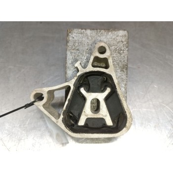 SOPORTE MOTOR DELANTERO A2462400809 