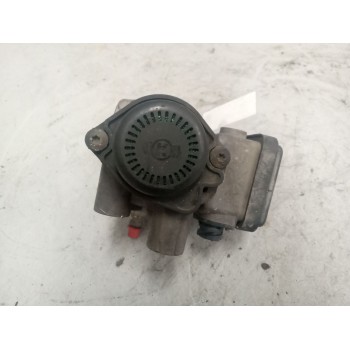 Recambio de valvula aire para renault magnum ab diesel referencia OEM IAM 21122038 VALVULA EBS K020625
