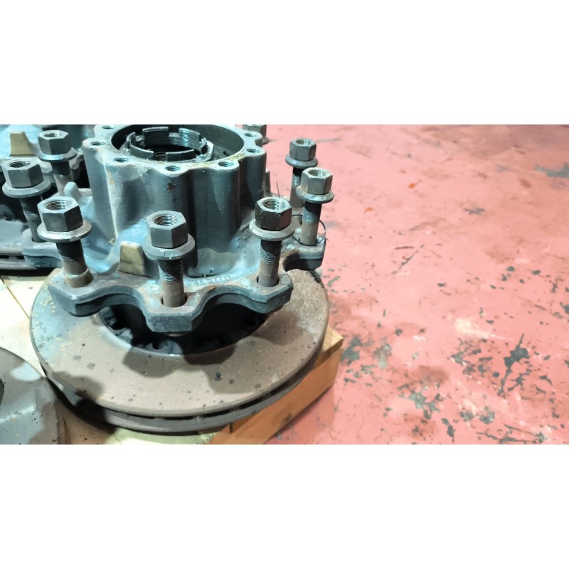 Recambio de buje trasero derecho para daf serie xf105.460 fsa 4x2 space-cab referencia OEM IAM 1657637 5