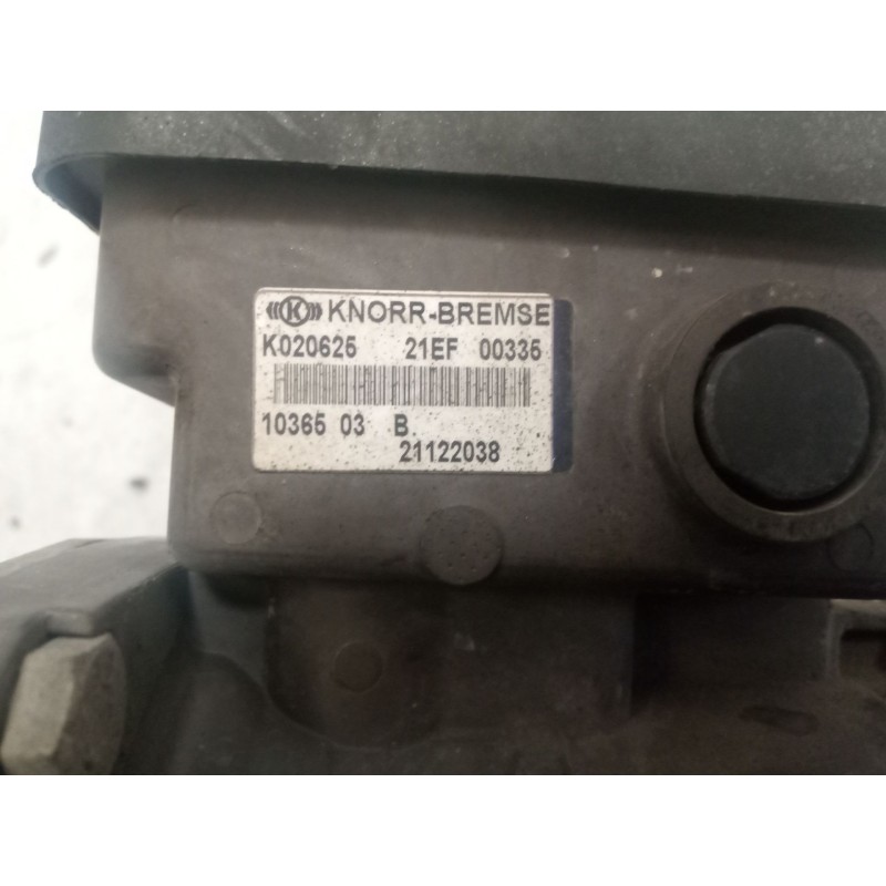 Recambio de valvula aire para renault magnum ab diesel referencia OEM IAM 21122038 VALVULA EBS K020625 - Blanco 7