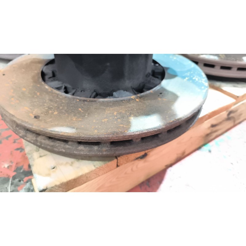 Recambio de buje trasero derecho para daf serie xf105.460 fsa 4x2 space-cab referencia OEM IAM 1657637 3