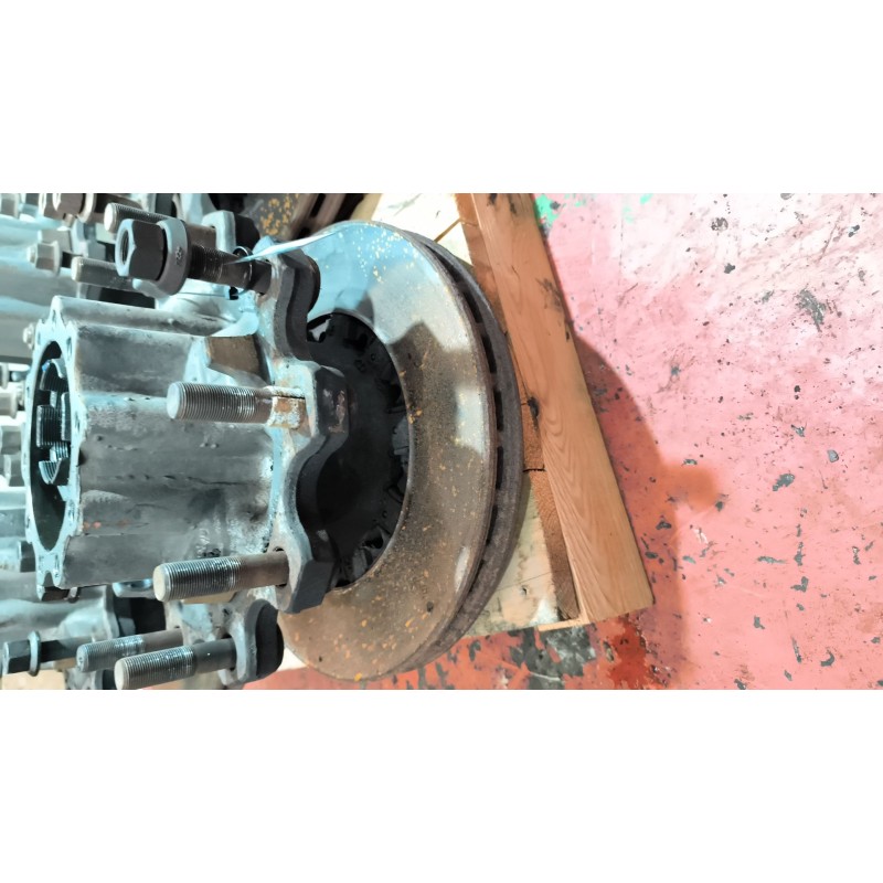Recambio de buje trasero derecho para daf serie xf105.460 fsa 4x2 space-cab referencia OEM IAM 1657637 4