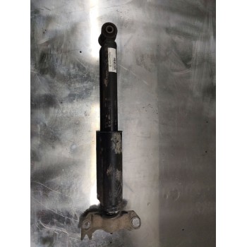 Recambio de amortiguador trasero derecho para opel insignia berlina cosmo referencia OEM IAM 3114202  