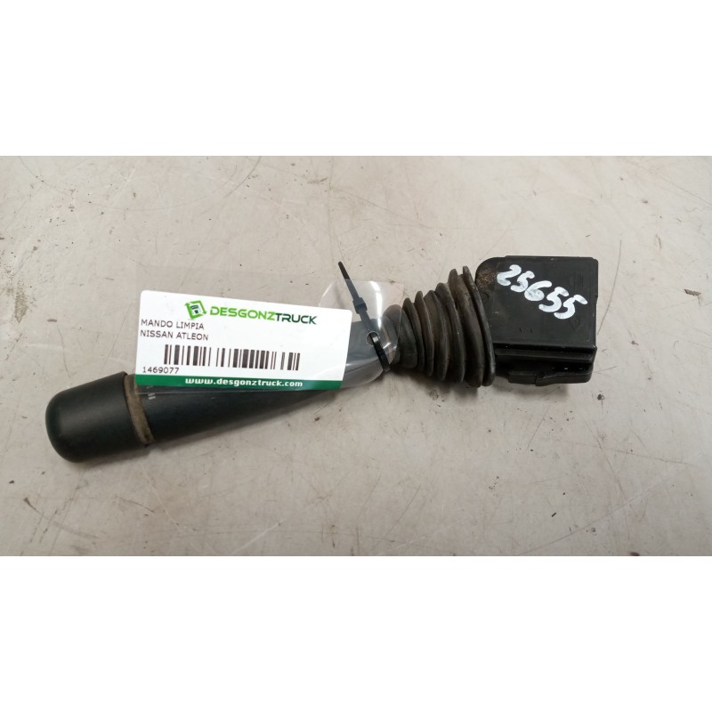 Recambio de mando limpia para nissan trucks atleon 35.13 referencia OEM IAM   