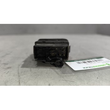 Recambio de interruptor para volvo fh 12 asta 2001 e2 / e3 12.1 diesel (d12d380) referencia OEM IAM 8157764  