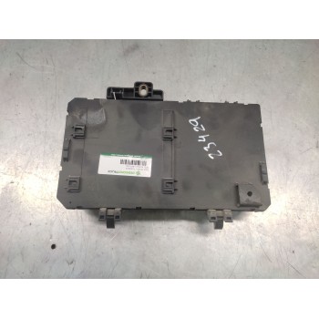 Recambio de caja reles / fusibles para opel astra h berlina cosmo referencia OEM IAM 13206762  