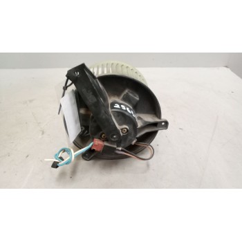 Recambio de motor calefaccion para nissan trucks atleon 35.13 referencia OEM IAM   