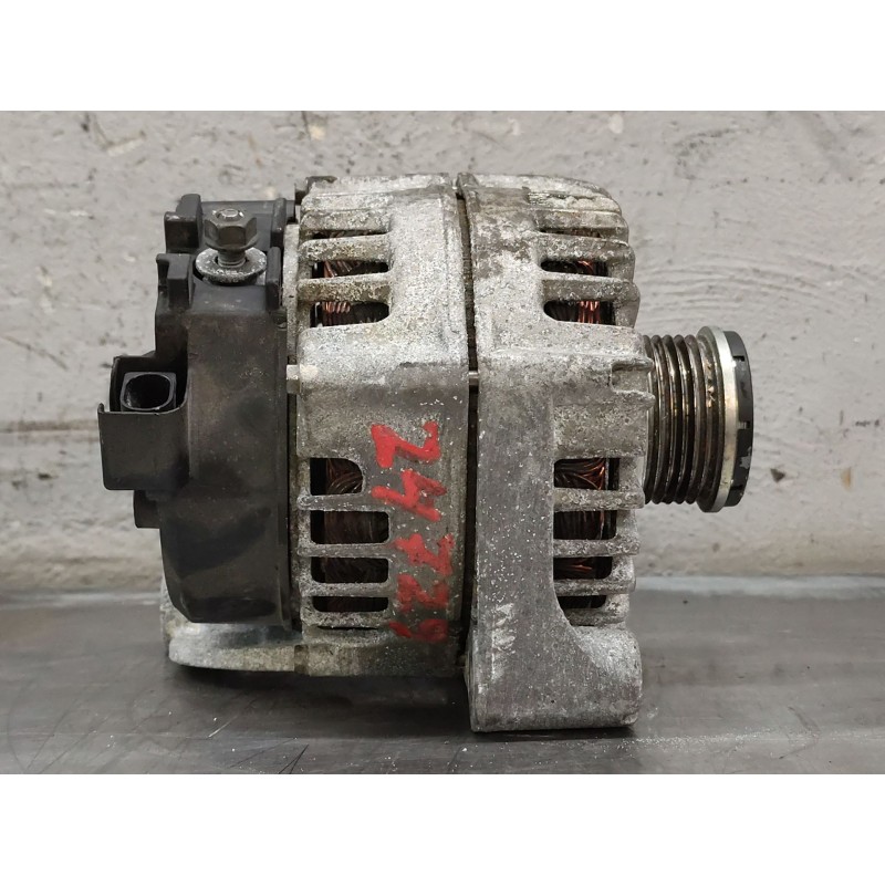 Recambio de alternador para bmw 3 (f30, f80) 320 d referencia OEM IAM FG18D111 - Negro 2