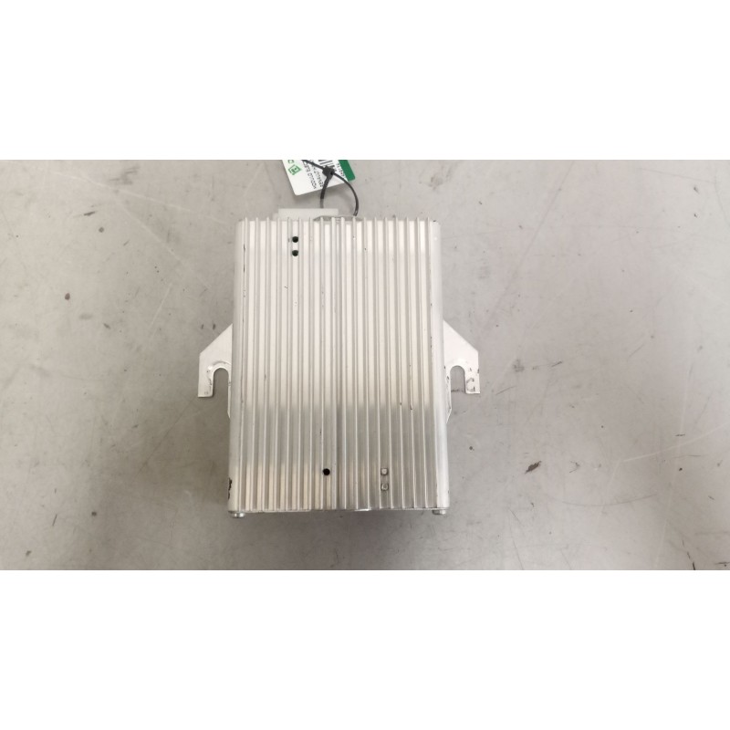 Recambio de modulo electronico para renault hr 420.18/26 premium 01  fsa 4x2 420.18 larga distancia referencia OEM IAM 501058939 - Blanco