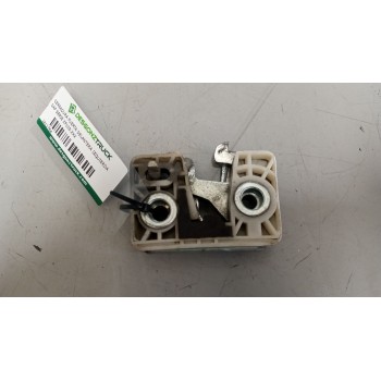 Recambio de cerradura puerta delantera izquierda para daf serie xf105.xxx 12.9 diesel referencia OEM IAM   