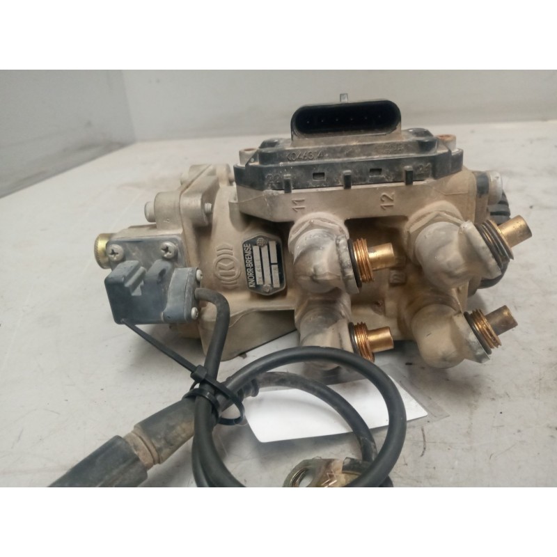 Recambio de valvula aire para iveco eurocargo 05.03  5.9 diesel referencia OEM IAM DX65C - Blanco 4