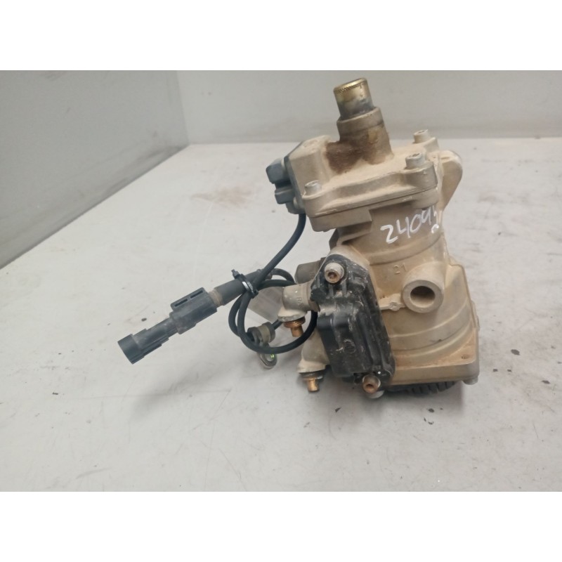 Recambio de valvula aire para iveco eurocargo 05.03  5.9 diesel referencia OEM IAM DX65C - Blanco 5