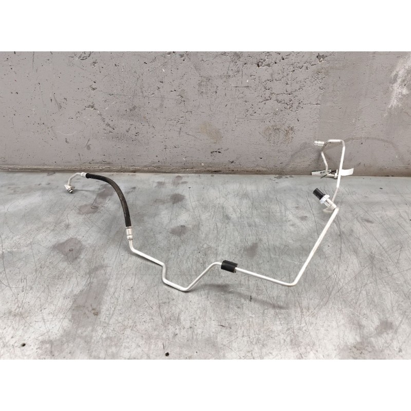 Recambio de tubos aire acondicionado para volkswagen crafter furgoneta (sy_, sx_) 2.0 tdi referencia OEM IAM 7C0820741F - Blanco 3