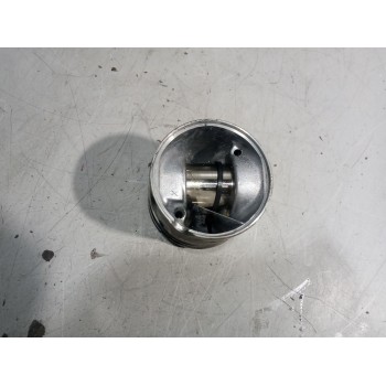 Recambio de piston para renault midlum referencia OEM IAM 7485126579  