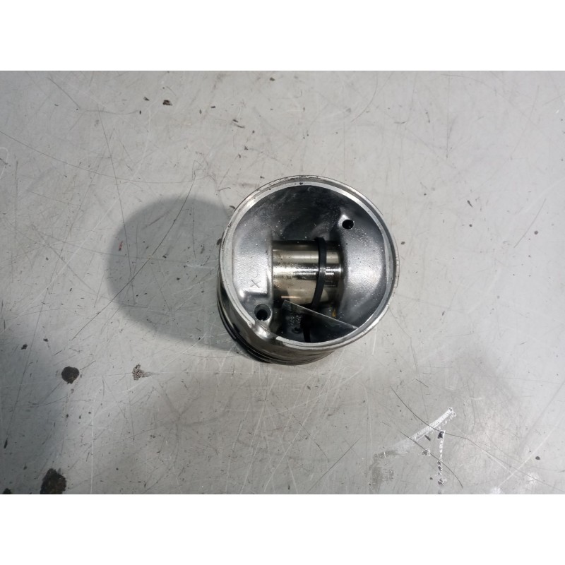 Recambio de piston para renault midlum referencia OEM IAM 7485126579 3