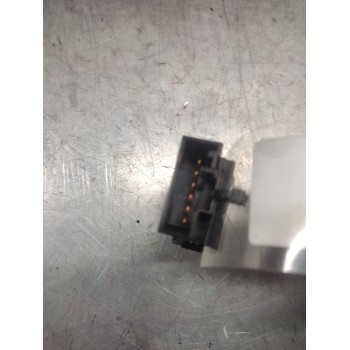 Recambio de boton antivaho para kia picanto 1.1 active referencia OEM IAM  6 PINS 