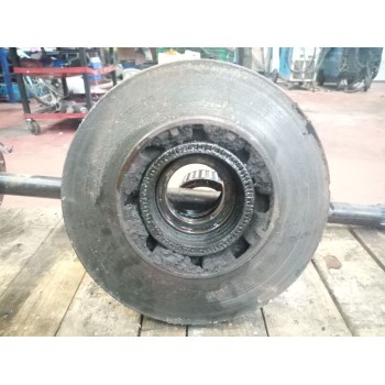 Recambio de buje trasero izquierdo para renault midlum 7.2 diesel referencia OEM IAM   