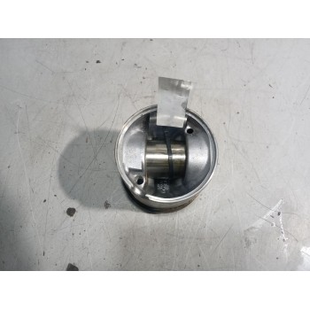 Recambio de piston para renault midlum referencia OEM IAM 7485126579  