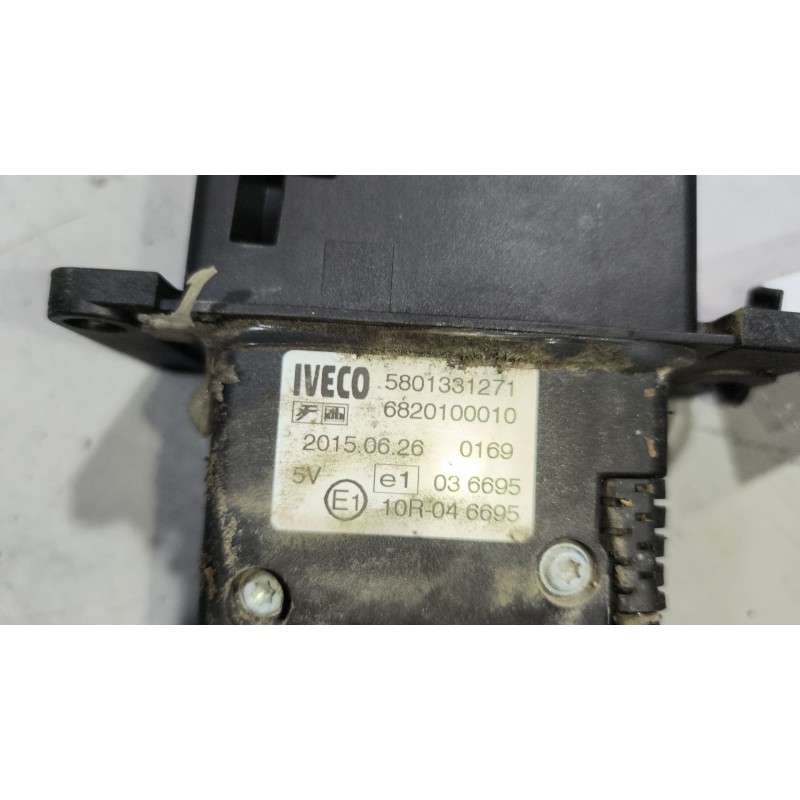 Recambio de pedal acelerador para iveco stralis (as) 11.1 diesel referencia OEM IAM 5801331271 - Blanco 3