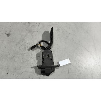 Recambio de pedal acelerador para iveco stralis (as) 11.1 diesel referencia OEM IAM 5801331271  