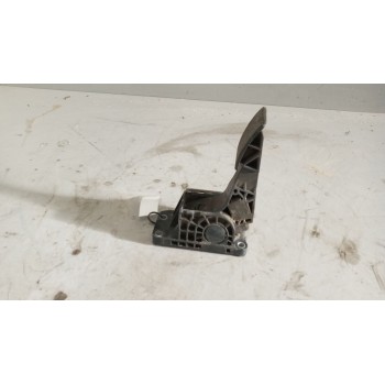 Recambio de pedal acelerador para mercedes-benz oc 500 le-1830h referencia OEM IAM A0003000204  