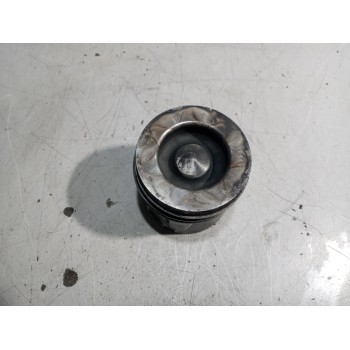 Recambio de piston para renault midlum referencia OEM IAM 7485126579  