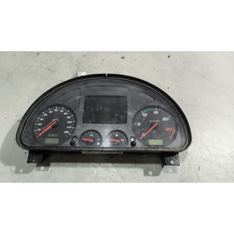 Recambio de cuadro instrumentos para iveco stralis (as) 11.1 diesel referencia OEM IAM 5801938082  
