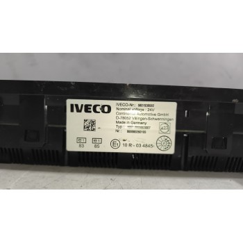 Recambio de cuadro instrumentos para iveco stralis (as) 11.1 diesel referencia OEM IAM 5801938082  