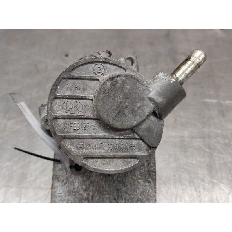 Recambio de depresor freno / bomba vacio para mercedes-benz clase m (w163) ml 400 cdi (163.128) referencia OEM IAM A62300065 - Negro