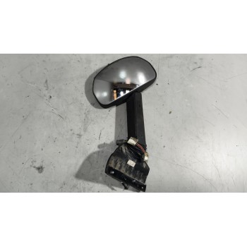 Recambio de retrovisor exterior frontal para iveco stralis (as) 11.1 diesel referencia OEM IAM 504224428  
