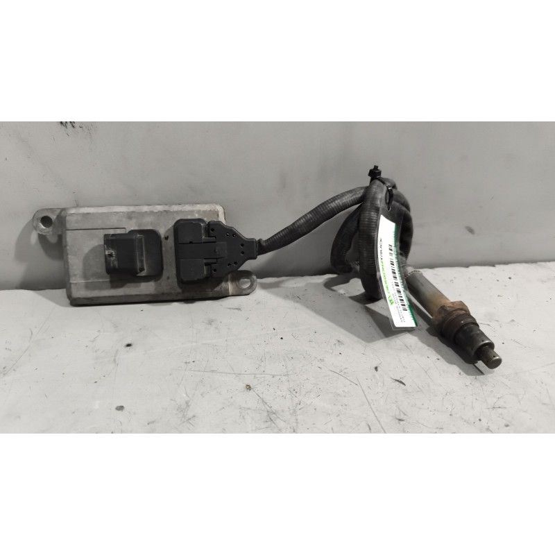 Recambio de sensor noxe para iveco stralis (as) 11.1 diesel referencia OEM IAM 5801777219  